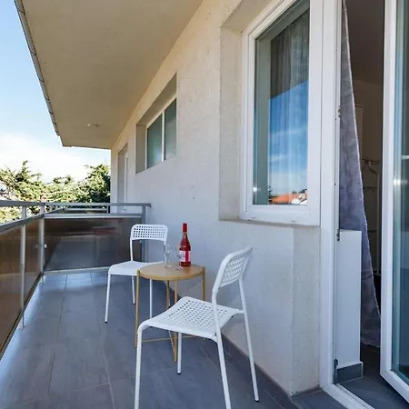 Apartment With A Parking Space Krk - 22454 Krk Town
