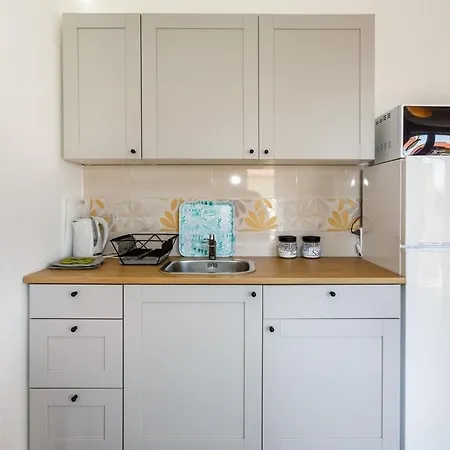 Apartment With A Parking Space Krk - 22454