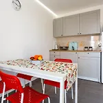 With Parking Space Krk - 22454 Apartamento